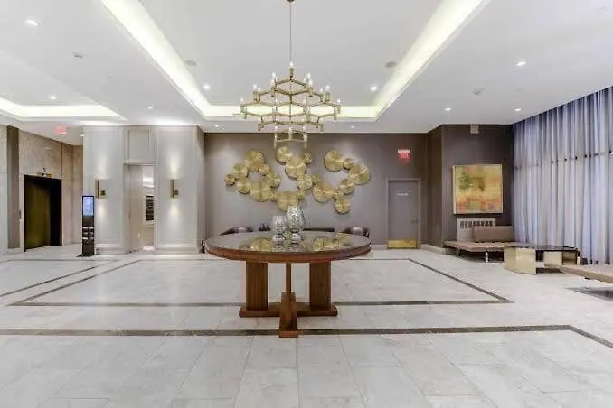 Luxury 2-Bedroom Apartment In Yorkville With The Best City View In Downtown Toronto